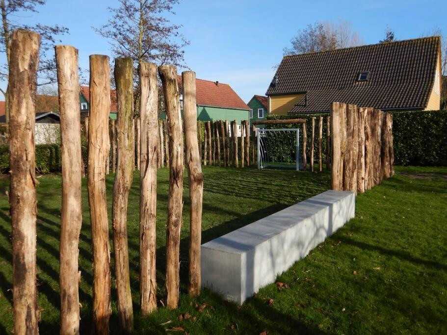 Comfortabel En Gezellig Vakantiehuis Bij Het Strand Wemeldinge Exterior foto